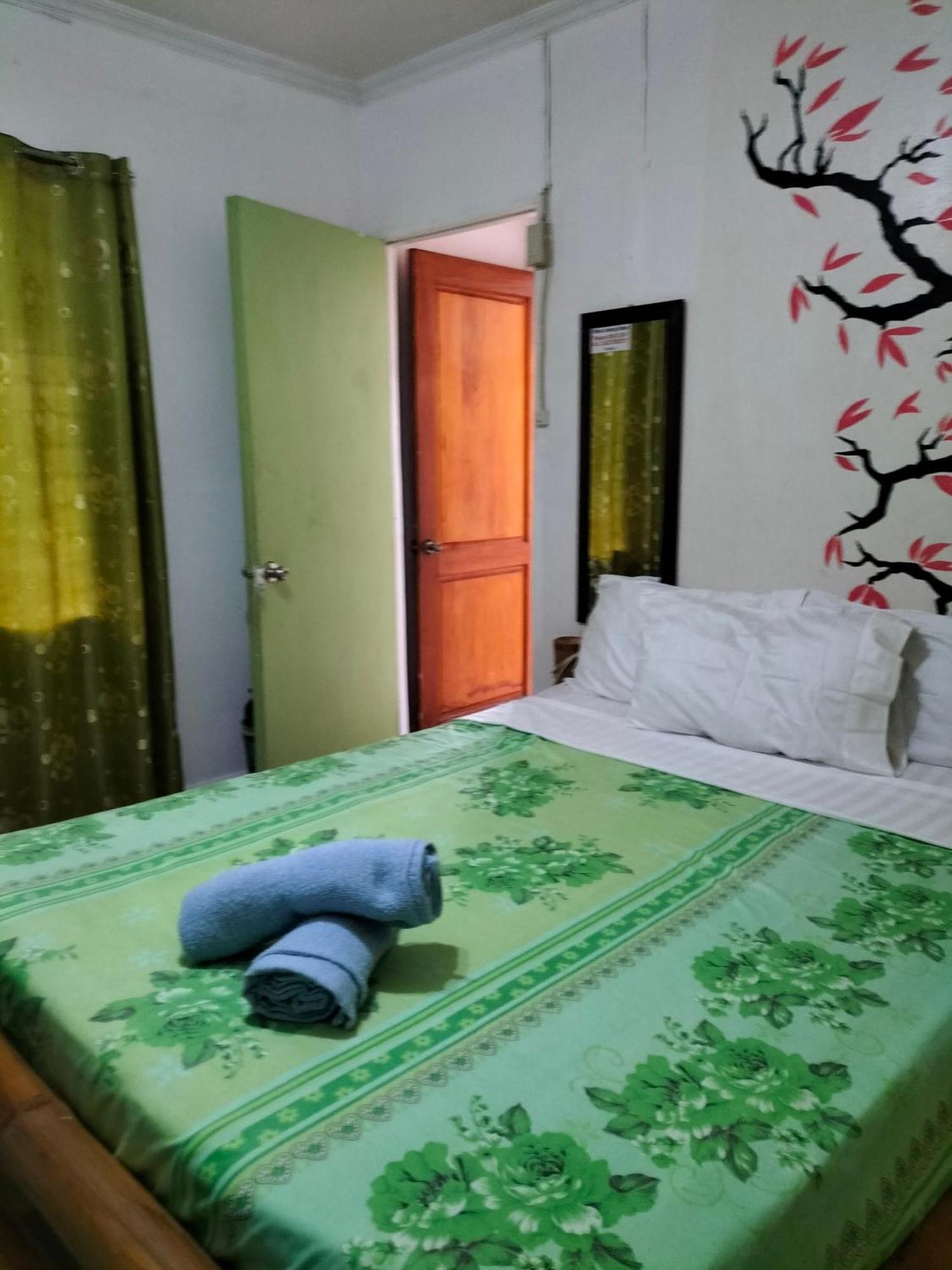 Cronin Residence Resort 오슬롭 외부 사진